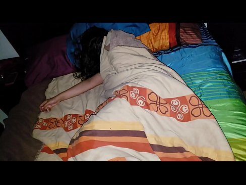 ❤️ Pinupunasan ng stepson ang kanyang batang madrasta habang natutulog ito. ❤️❌ super sex sa porn tl.happytour.top ❌️❤